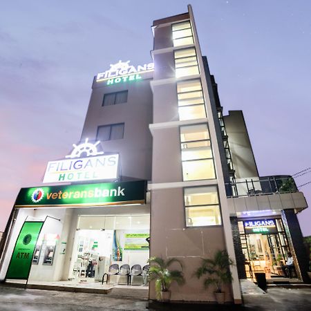 Reddoorz Plus Near Rizal Junction Puerto Princesa Exterior photo