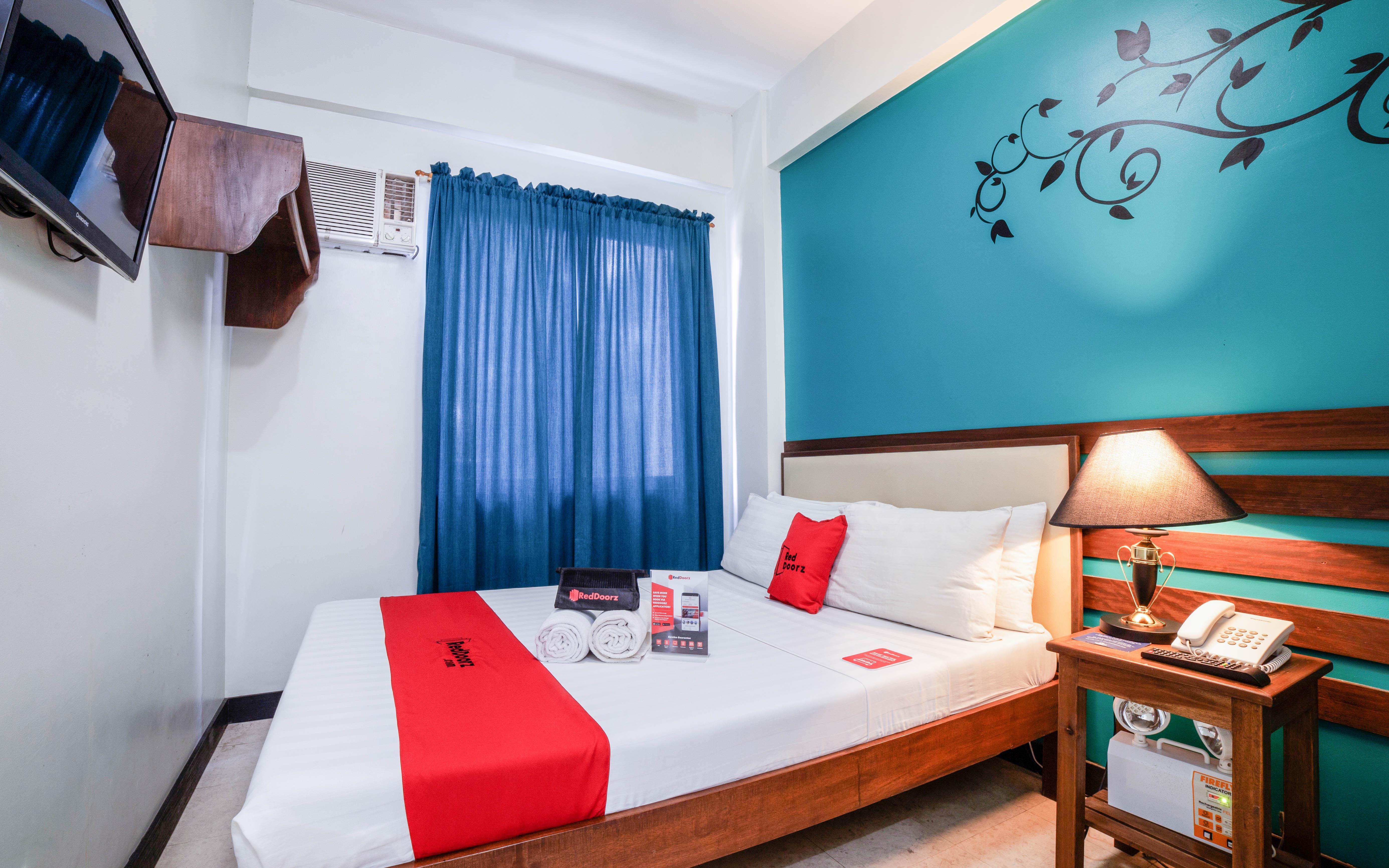 Reddoorz Plus Near Rizal Junction Puerto Princesa Exterior photo
