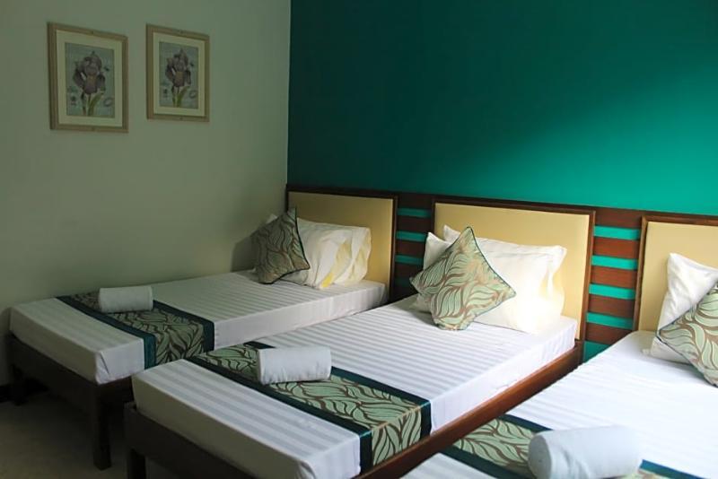 Reddoorz Plus Near Rizal Junction Puerto Princesa Exterior photo