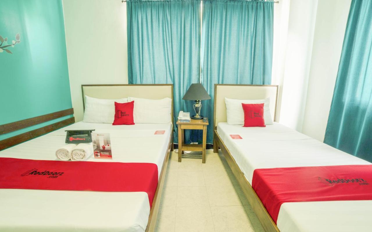 Reddoorz Plus Near Rizal Junction Puerto Princesa Exterior photo