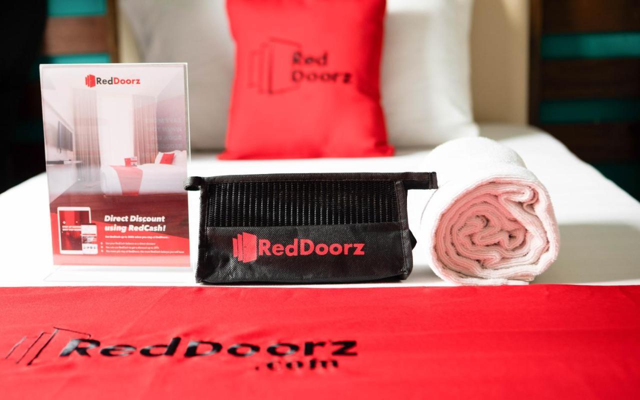Reddoorz Plus Near Rizal Junction Puerto Princesa Exterior photo